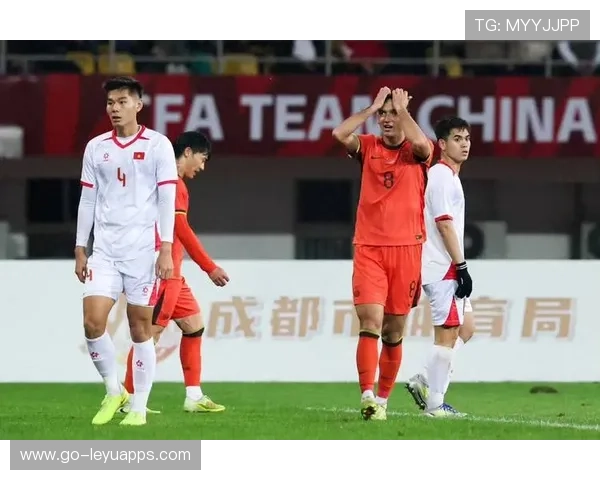 足球领域是否存在舆论引导长期缺位现象，讨论足球的论坛